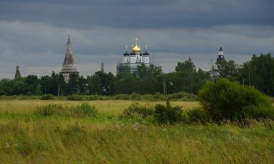 Ансамбль Иосифо-Волоколамского монастыря /  / Московская область