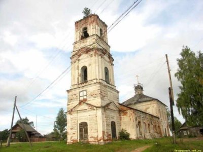 Троицкая церковь с темперной живописью кон. XVIII в. /  / Тверская область