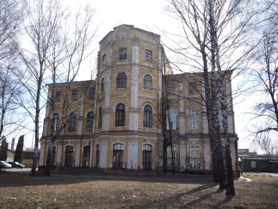 Здание первого в России железнодорожного училища, открытого в 1869 году /  / Липецкая область