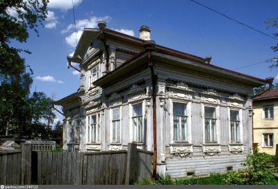 Жилой дом с мезонином /  / Вологодская область