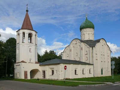 Церковь Федора Стратилата на ручье /  / Новгородская область