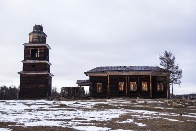Церковь и часовня  Николаевская (деревянная), XIX в. / Горный / Республика Саха (Якутия)