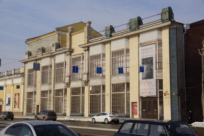 Здание пассажа Яушевых /  / Челябинская область