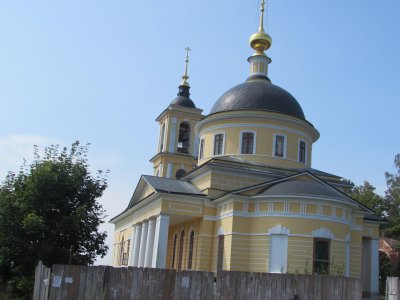 Воскресенская церковь с оградой /  / Владимирская область