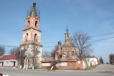 Бывшая Покровская церковь с колокольней /  / Тульская область