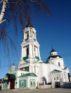 Здание бывшей Покровской церкви. Построено в 1810 г. /  / Республика Татарстан