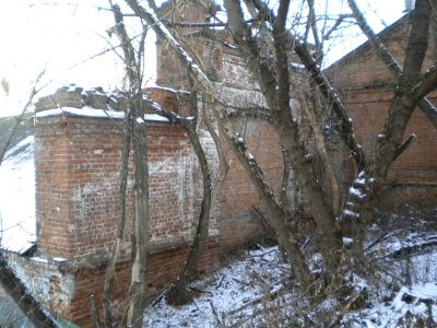 Ворота над восточным крылом экипажного склада /  / Нижегородская область