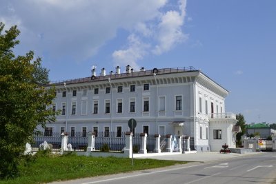 Дом генерал-губернатора, в котором  в 1836-1851 гг. бывали многие декабристы по делам, связанным с пребыванием их на поселении /  / Тюменская область