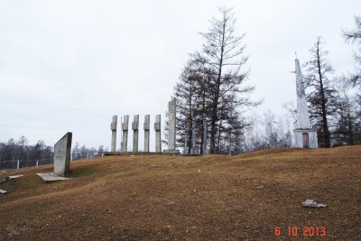 Памятник воинам-землякам, погибшим в годы Великой Отечественной войны (1941 – 1945) / Таттинский / Республика Саха (Якутия)