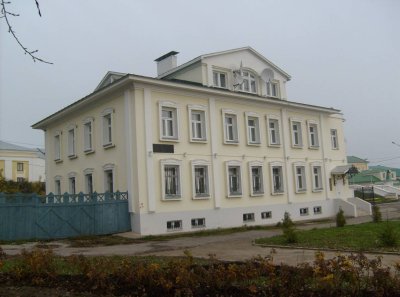 Дом, в котором в 1921 г. жил и работал чувашский поэт Михаил Сеспель /  / Чувашская республика