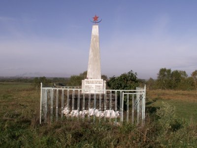 Братская могила партизан, погибших в борьбе за установление Советской власти /  / Кемеровская область