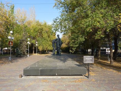 Памятник комсомольцам – защитникам Сталинграда /  / Волгоградская область