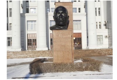 Памятник А.С. Серафимовичу /  / Волгоградская область