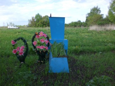 Братская могила советских воинов 6 ГВ СД /  / Орловская область