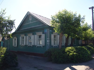 Здание, где в 1941 г. формировался 29 полк II  кавдивизии /  / Оренбургская область