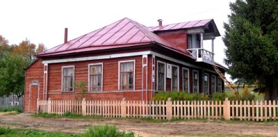 Школа, открытая в 1870 году И.Н.Ульяновым /  / Чувашская республика