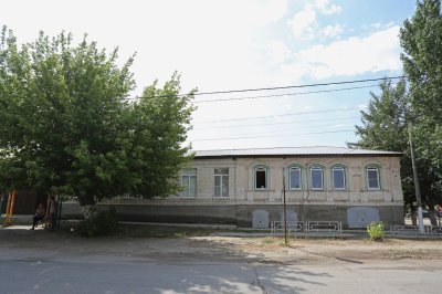 Здание, в котором находился штаб формирования воинских частей в годы Великой Отечественной войны /  / Волгоградская область