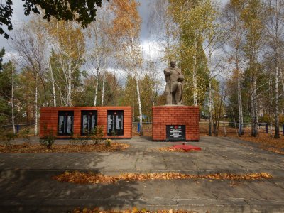 Памятник 139 воинам, не вернувшимся с фронтов Великой Отечественной войны /  / Белгородская область