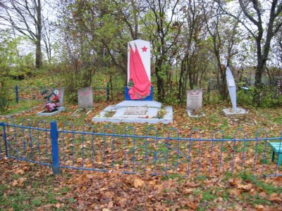 Братская могила воинов Советской Армии, погибших в 1944 г. /  / Псковская область
