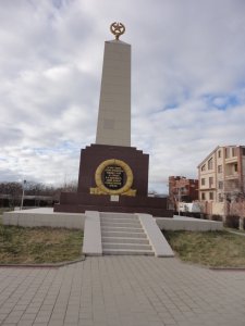 Братская могила 69 советских воинов, погибших в боях с фашистскими захватчиками /  / Краснодарский край