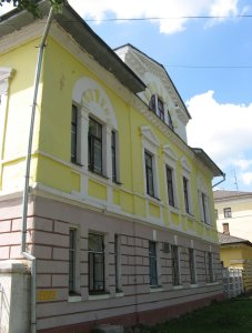 Здание, в котором с 15 февраля по 1 марта 1907 г. находился первый Кинешемский Совет рабочих депутатов ( хлебная комиссия ) /  / Ивановская область