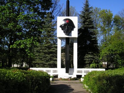 Братская могила советских воинов, погибших в борьбе с фашистами /  / Псковская область