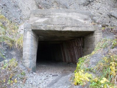 Тоннель мыса Жонкьер, сооруженный в 1883 году /  / Сахалинская область