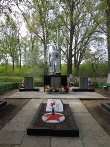 Братская могила воинов Советской Армии, 1943 года. /  / Курская область