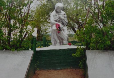 Братская могила  с захоронением воинов, погибших в период Великой Отечественной войны 1941—1945 гг. /  / Тульская область