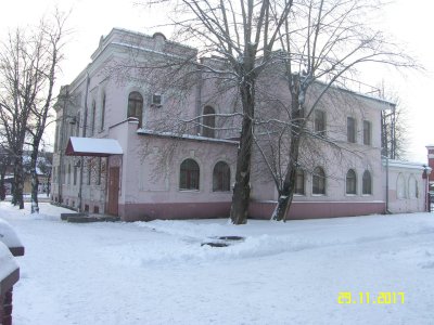 Здание, где в 1917-1918 гг. размещался штаб Красной гвардии и первый уездный комиссариат по внутренним делам /  / Вологодская область