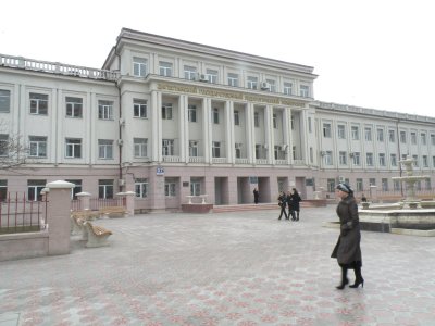 Здание, в котором в 1941-1945 гг. находился эвакогоспиталь № 2924 /  / Республика Дагестан