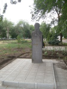 Могила гвардии полковника Печерского Г.Н., погибшего в период Сталинградской битвы /  / Волгоградская область