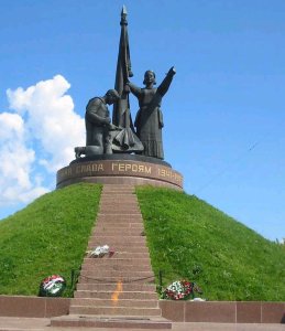 Монумент в честь войнов-чебоксарцев, погибших в Великой Отечественной войне 1941-1945 гг. /  / Чувашская республика