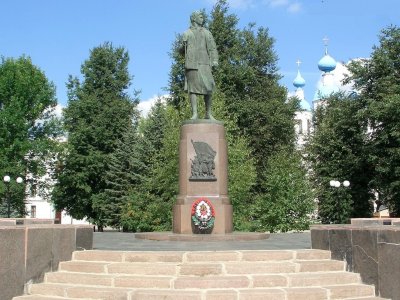 Памятник З.А.Космодемьянской /  / Тамбовская область