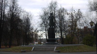 Памятник М.В. Фрунзе /  / Ивановская область