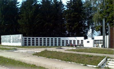 Братская могила № 1, с захоронением воинов, погибших в период Великой Отечественной войны 1941-1945 гг. /  / Тульская область