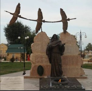 Памятник героям ВОВ /  / Республика Дагестан
