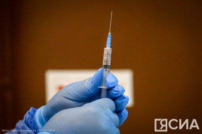 В Якутске продлили работу передвижного центра вакцинации от гриппа до 25 сентября