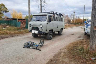 Юная велосипедистка пострадала в результате наезда автомобиля в Якутии