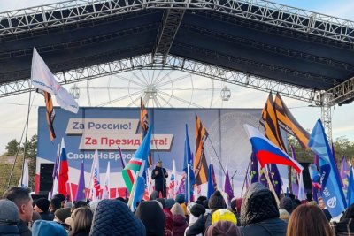 В Якутске провели митинг в поддержку референдумов в ДНР, ЛНР, Херсонской и Запорожской областях