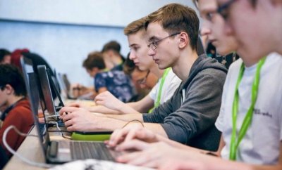 Более 110 тысяч студентов зачислены на «цифровые кафедры» 114 российских вузов