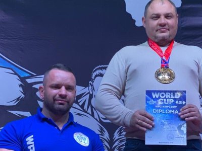 Исполнительный директор Ассоциации строителей АЯМ стал первым на Кубке мира по пауэрлифтингу в весовой категории до 140 кг.
