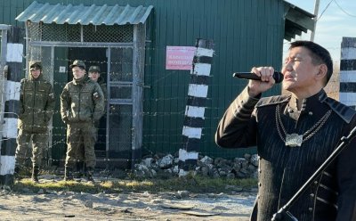 Артисты из Якутии выступили перед мобилизованными земляками в Хабаровском крае