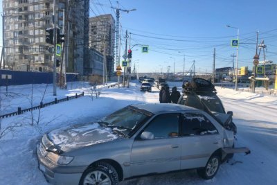 За последние сутки в Якутии произошло 27 ДТП, пострадали шесть человек