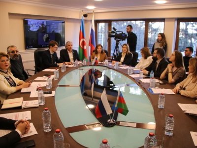 В Баку прошло мероприятие, посвящённое развитию русского языка в медиапространстве стран СНГ