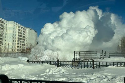 Большое облако пара возникло в Якутске из-за слива теплоносителя