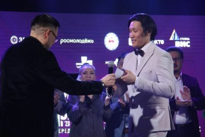 «Муус устар — 2023»: обладателем Гран-при вокального конкурса «СулуСТАР» стал Павел Николаев