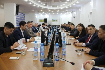 В Якутии состоялся круглый стол по вопросам развития коммунальной инфраструктуры Верхоянского района