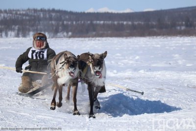 Фото и видео: праздник спорта оленеводов в Эвено-Бытантайском районе Якутии