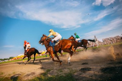 9 мая в Якутии откроют сезон конных скачек